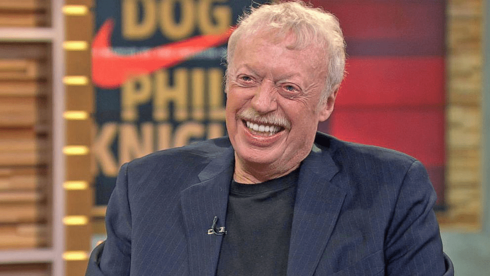 160426_gma_phil_knight2_084_16x9_992